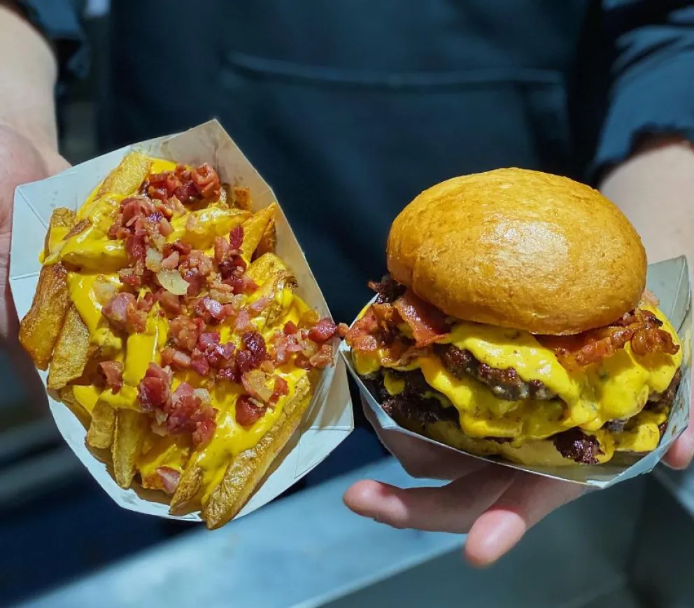 Weiss, la reconocida hamburguesería de Bariloche, asistió al Burgerpalusa