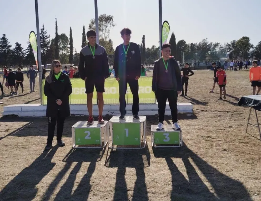 Atletismo: Bariloche se lució en los Juegos Rionegrinos