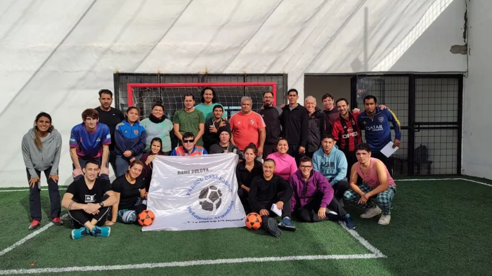 APASA brindará un taller de fútbol valorado