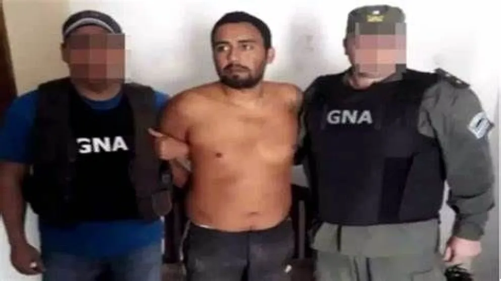 Durante un enfrentamiento con la policía murió el narco más buscado del país