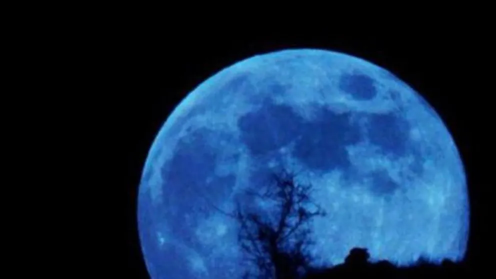 Superluna azul: a qué hora y cómo ver el evento extraordinario astronómico