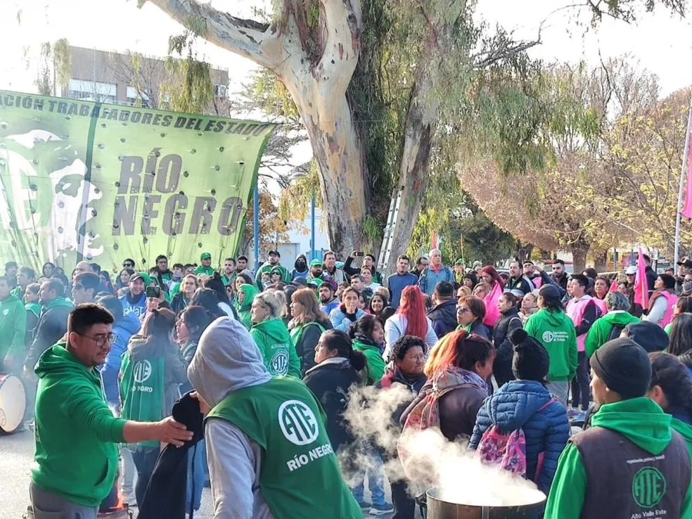 ATE va a realizar un bloqueo en los ingresos de Bariloche, Viedma y Cipolletti
