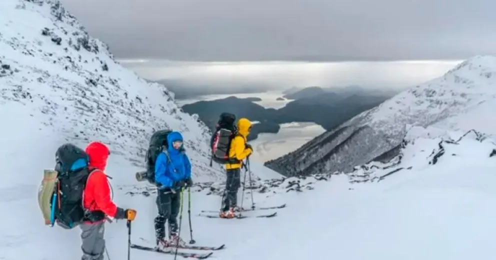 Esquiaron 120 kilómetros en una travesía que unió Villa La Angostura con San Martín de los Andes