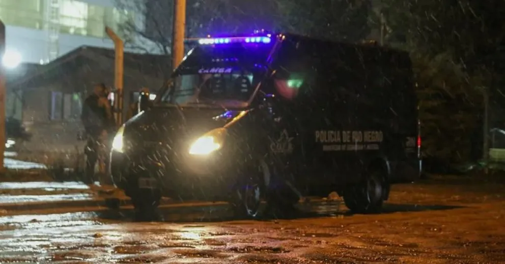 Secuestraron un teléfono que habrían usado para instigar a saqueos