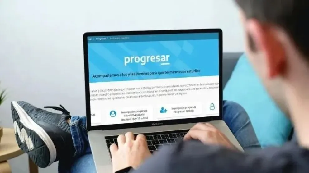 ANSES ofrece $12.000 a estudiantes por aprender idiomas: cómo acceder al beneficio
