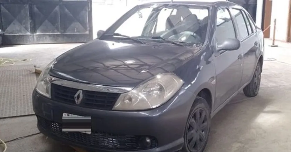 Era “mellizo” pero no por haber compartido la panza: secuestraron un auto en Bariloche