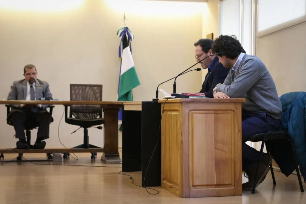 Imputaron a "Corsario Rojo" por tenencia y facilitación de imágenes de abuso sexual infantil 