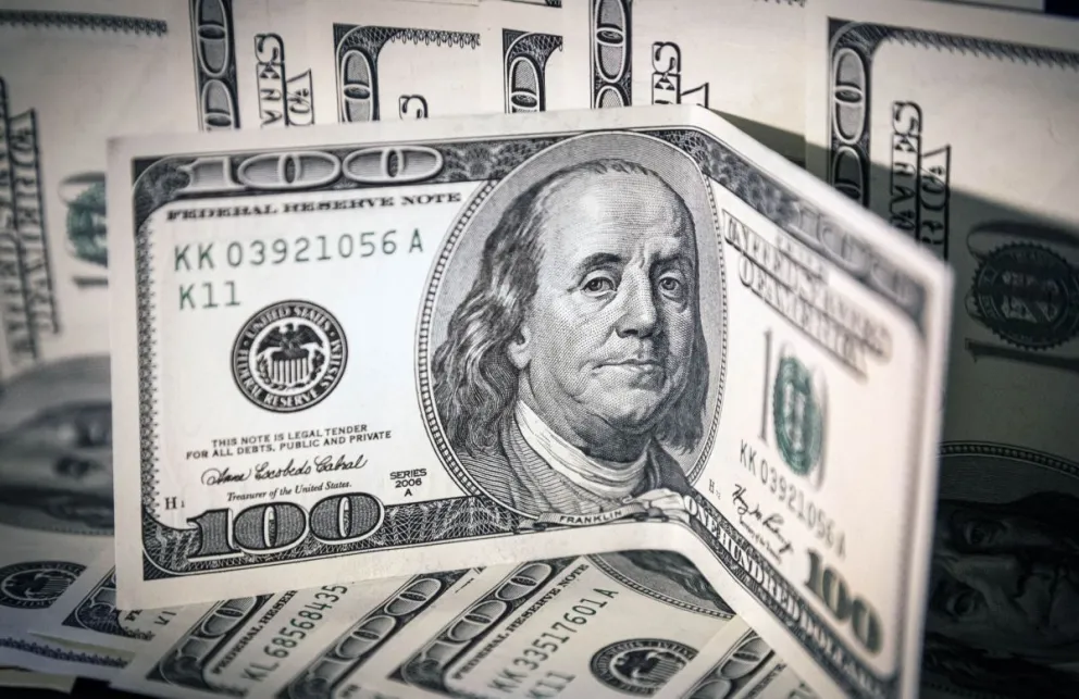 Bajó el dólar blue: cerró $10 menos que la jornada anterior