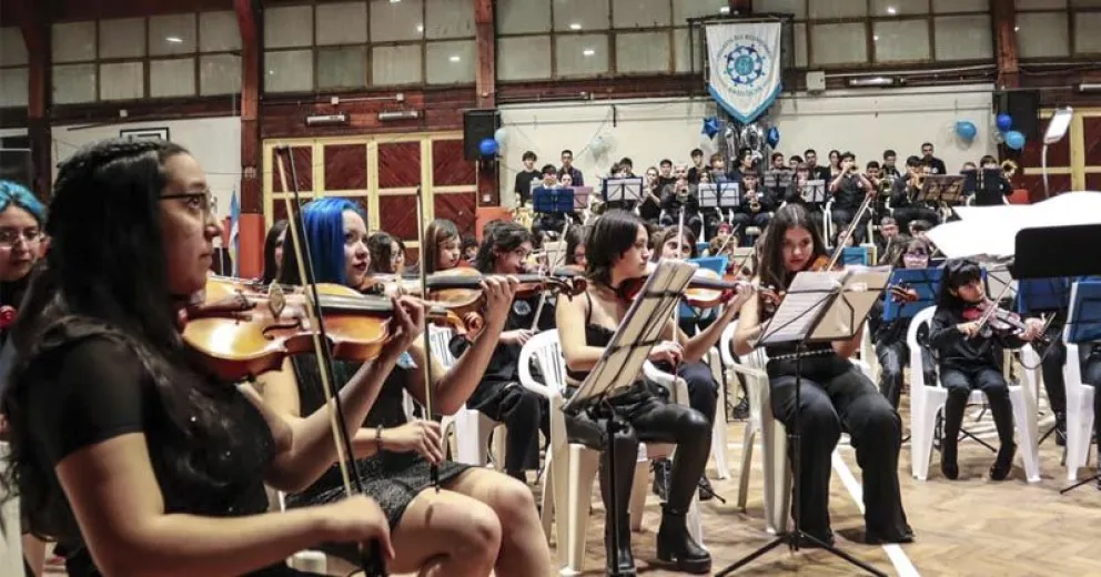 La Orquesta del Bicentenario: un encuentro sinfónico que enriquece