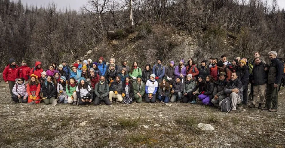 Plantaron más de mil árboles nativos en el Cañadón de la Mosca