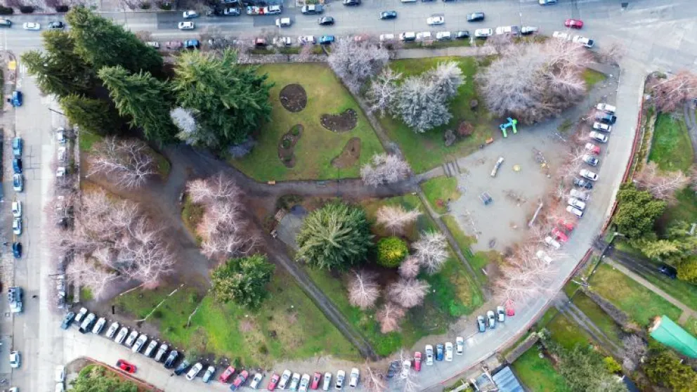 Renovación integral de la plaza Belgrano con fondos de la Ecotasa