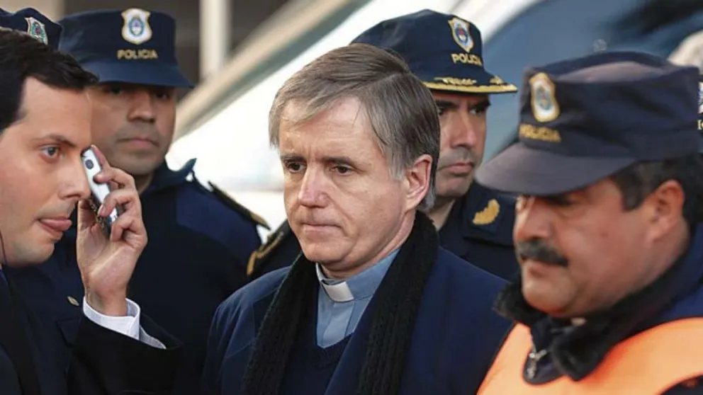 Las víctimas del padre Grassi se oponen al pedido de libertad condicional