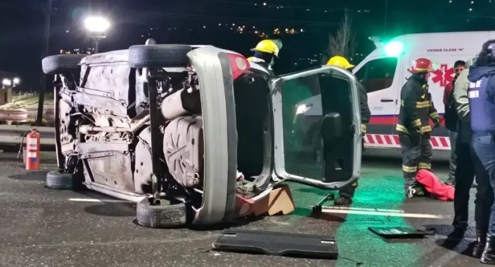 Dos heridos tras un vuelco sobre la Ruta Nacional 40