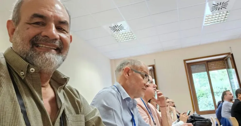 El rector de la UNRN será recibido por el papa Francisco