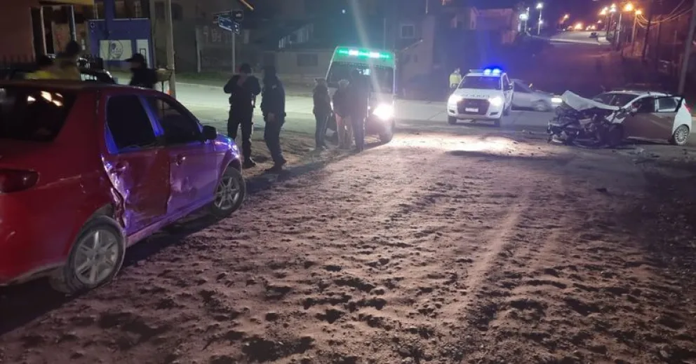 Un conductor ebrio protagonizó fuerte choque durante la madrugada