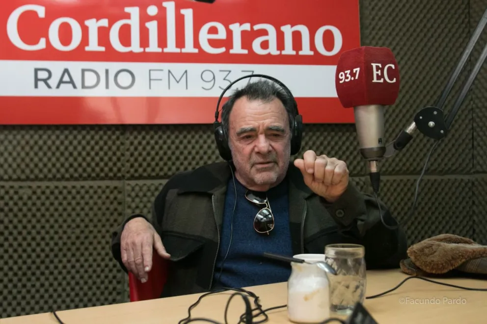 Carlos Sorín, un director que transforma lo cotidiano y los paisajes patagónicos en cine de culto