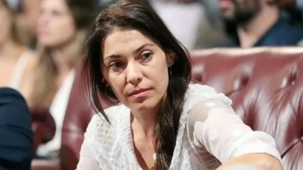 "Imposible con los mismos de siempre": Milei enojado con una senadora que faltó y ayudó a aprobar el pliego de Figueroa