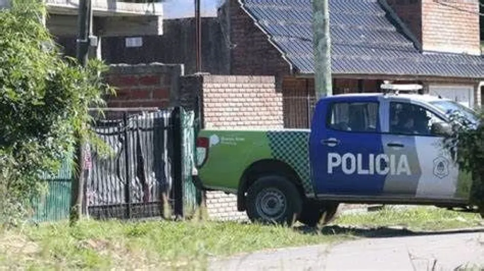 Anciana fue hallada con una bolsa en la cabeza: detuvieron a la hijastra tras confesar estar “harta de cuidarla”