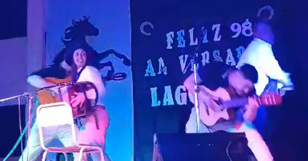 A un gaucho pasado de copas no le gustó una canción y agredió a los músicos