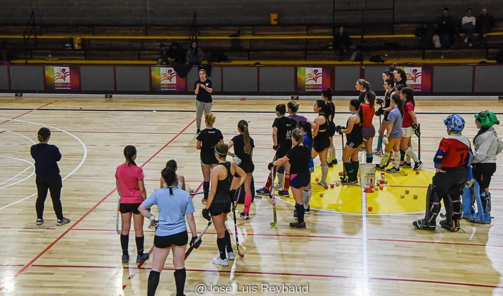 Importante clínica de los seleccionados Sub14 y Sub16 de Los Lagos con capacitadores nacionales