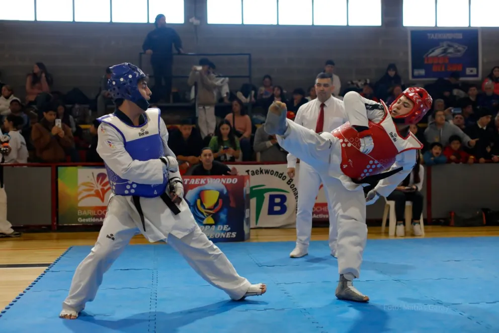 Espectacular encuentro de taekwondo en Bariloche