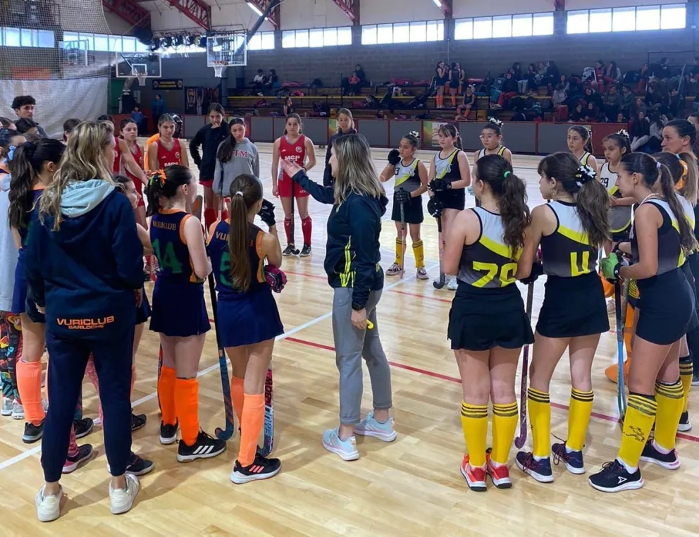 El Municipal 3 recibió el Torneo Binacional de Hockey