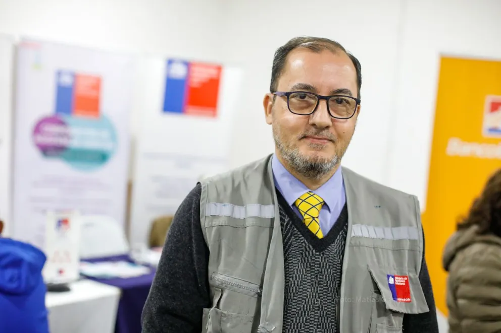 El Cónsul Gral de Chile en Bariloche, Javier Matta Manzano, calificó como exitoso el proceso electoral. Foto de archivo. Matías Garay