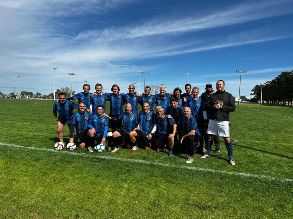 Se juega la Copa Internacional "Amistad"