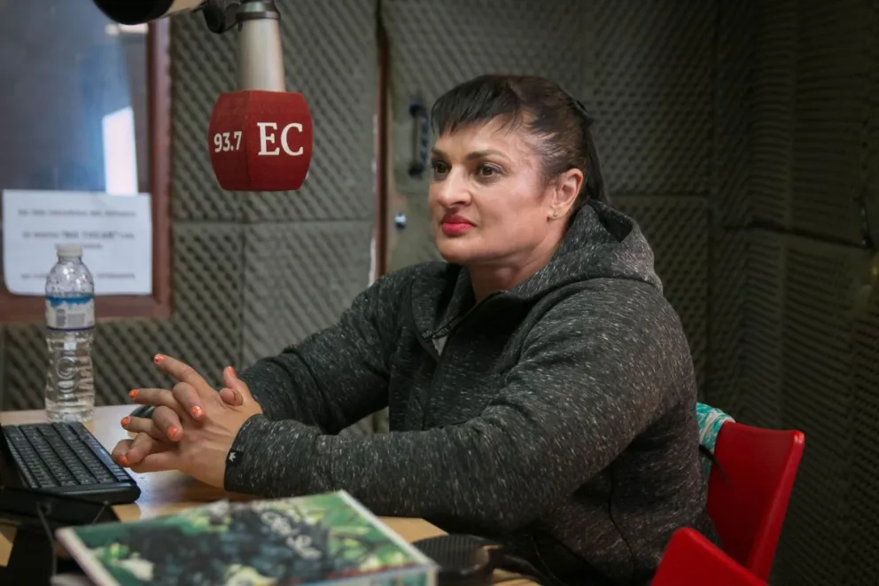 La "Locomotora" Oliveras conquistó seis títulos mundiales, consolidándose como una figura de récord Guinness. Si visita en Bariloche en El Cordillerano. Foto: Facundo Pardo