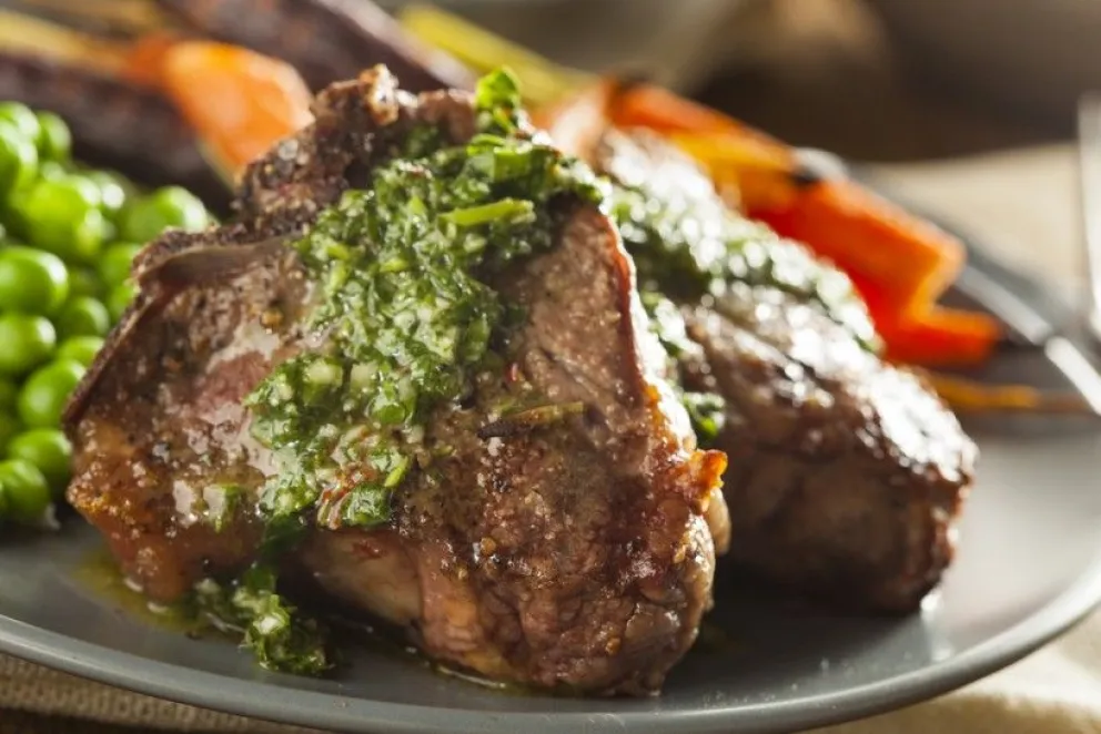 Día nacional del Asado: el secreto de dos salsas clásicas para acompañar la carne