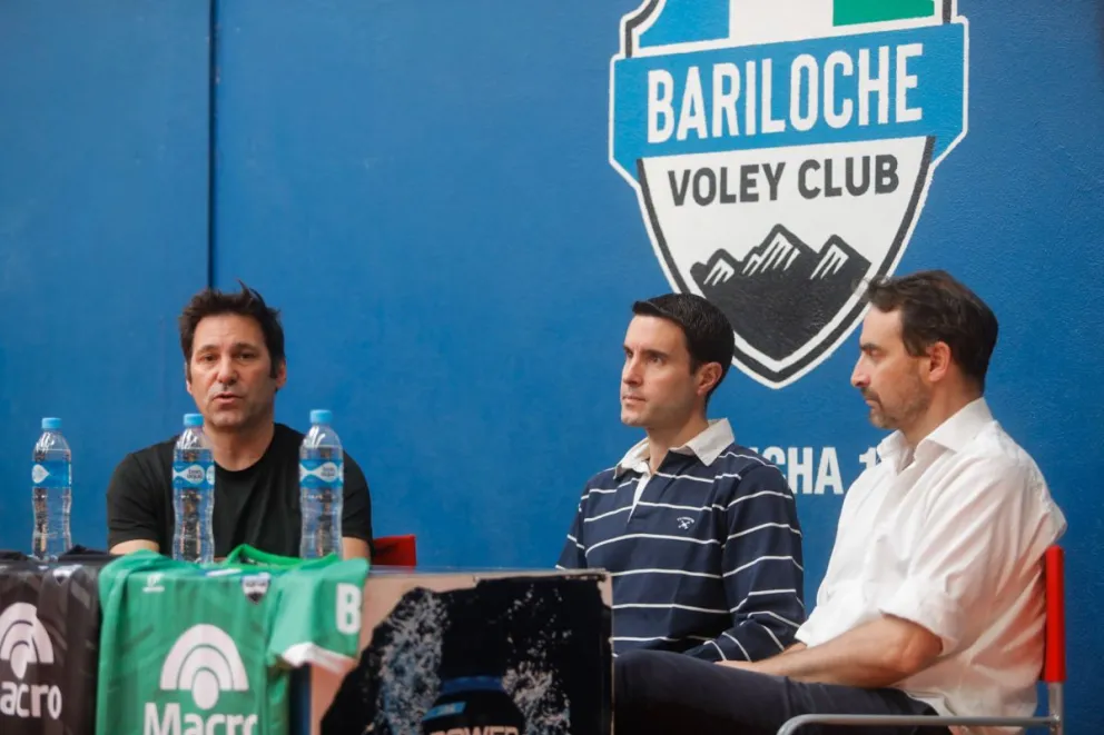 Bariloche Vóley Club presentó nuevo sponsor y nueva camiseta  
