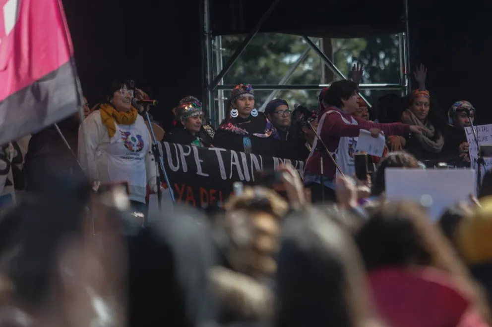 La machi de la Lof Lafken Winkul Mapu convocó a un abrazo a Villa Mascardi