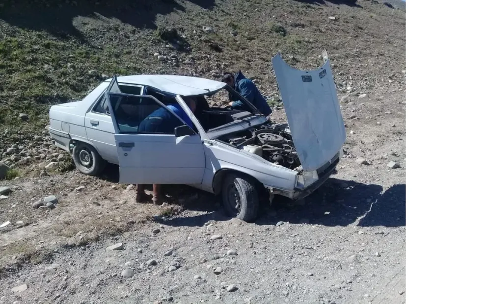 Una joven de 22 años volcó en su automóvil: tenía 2,2 gramos de alcohol en sangre