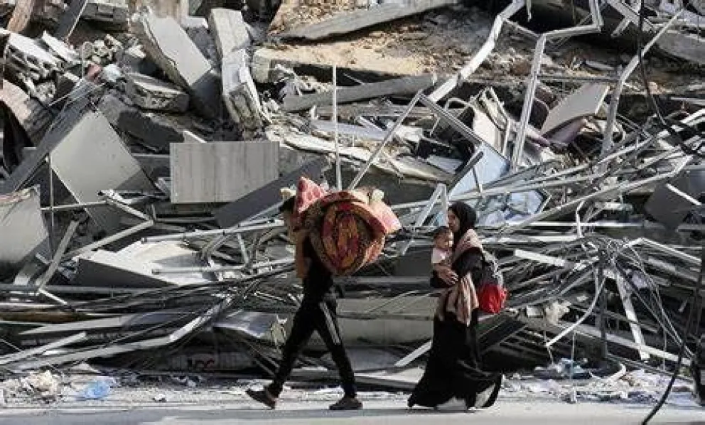 Gaza: un millón de palestinos dejaron sus hogares por los bombardeos