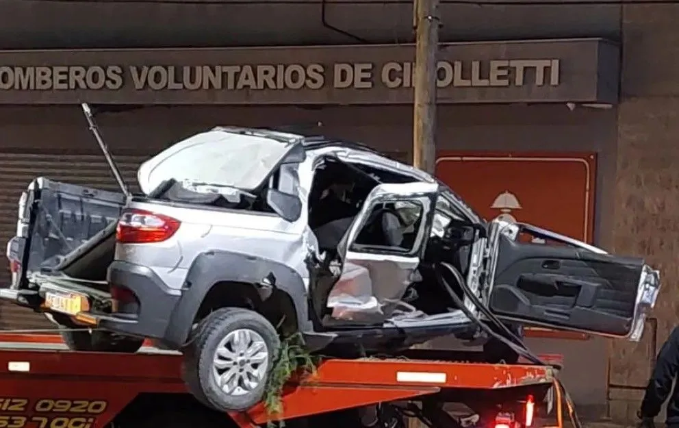 Quiénes eran los cuatro jóvenes que viajaban en la camioneta siniestrada