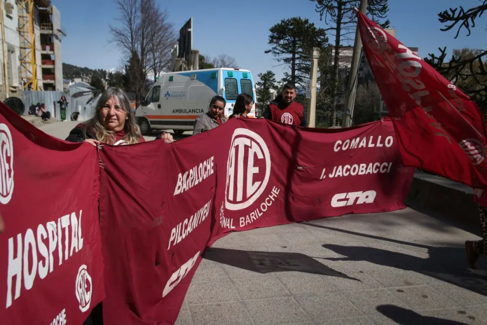 Jornada de lucha en Hospital Zonal por mejoras salariales y recursos