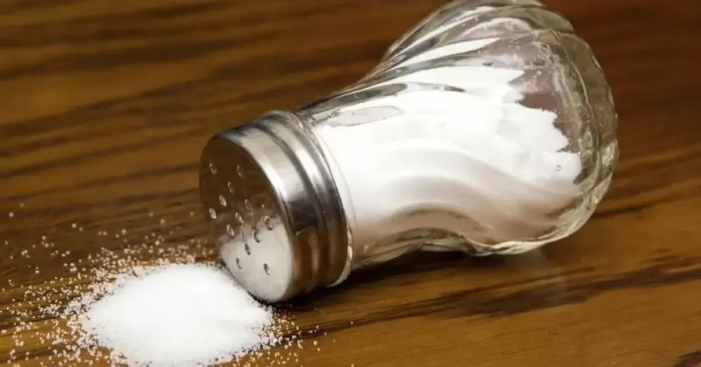 Cómo se hace para que la sal no se humedezca: el truco