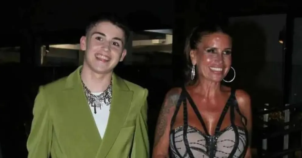 El lujoso regalo que Flor Peña le dio a su hijo Juan Otero por su cumple de 15