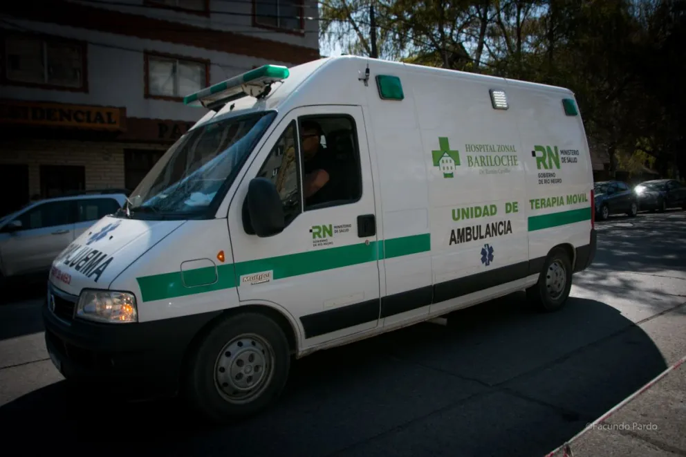 Dolor por el repentino fallecimiento de un joven en el barrio Pájaro Azul
