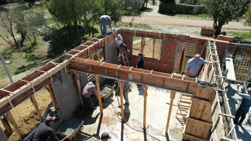 Avanza a paso firme la obra del Gimnasio Municipal N°5