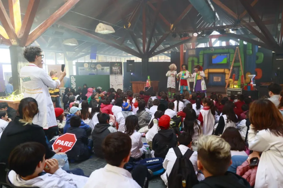 Habrá dos fantásticos shows para las infancias en el Bariloche a la Carta