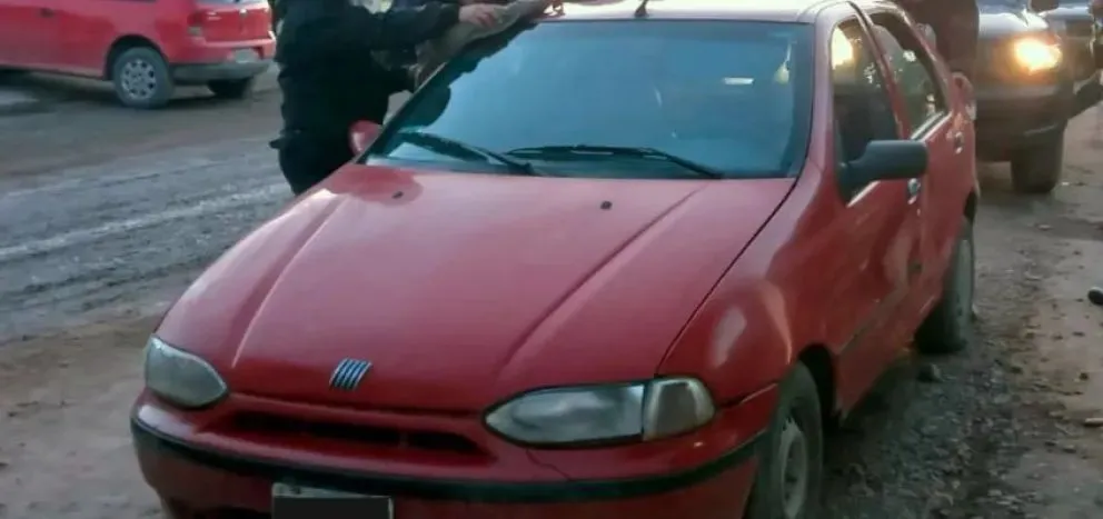 Operativo Policial: Secuestraron un auto que estaba implicado en delitos