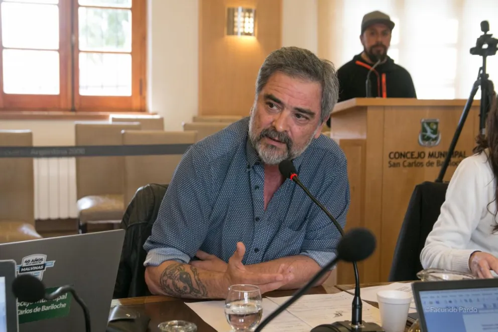 Denuncian que funcionario municipal ordenó eliminar el acta de infracción que involucra a Tatiana Aguilar