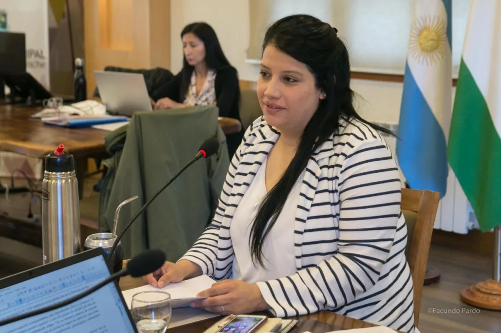 Natalia Almonacid, enojada con sus pares de otros partidos.