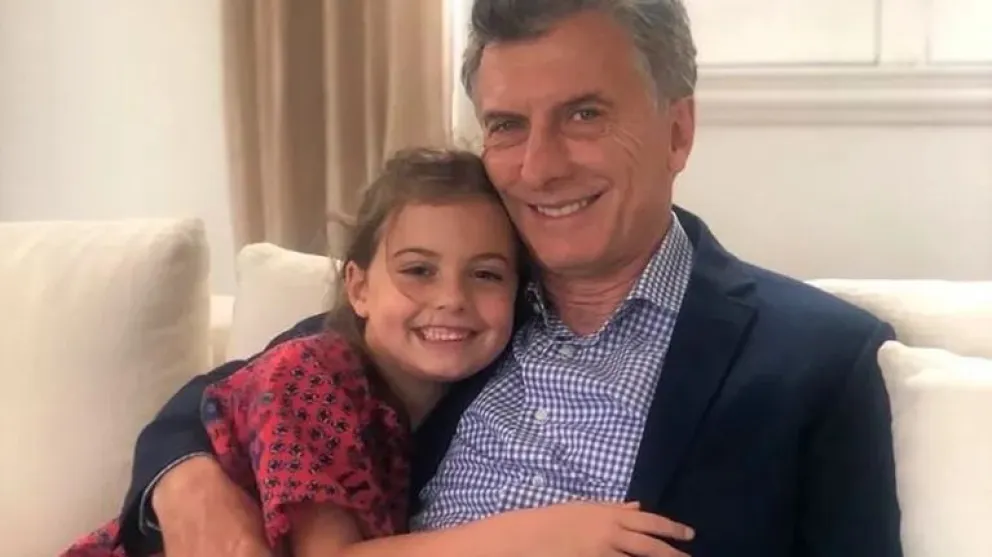 "Tenés que apoyar a Milei": el consejo político de Antonia Macri a su papá