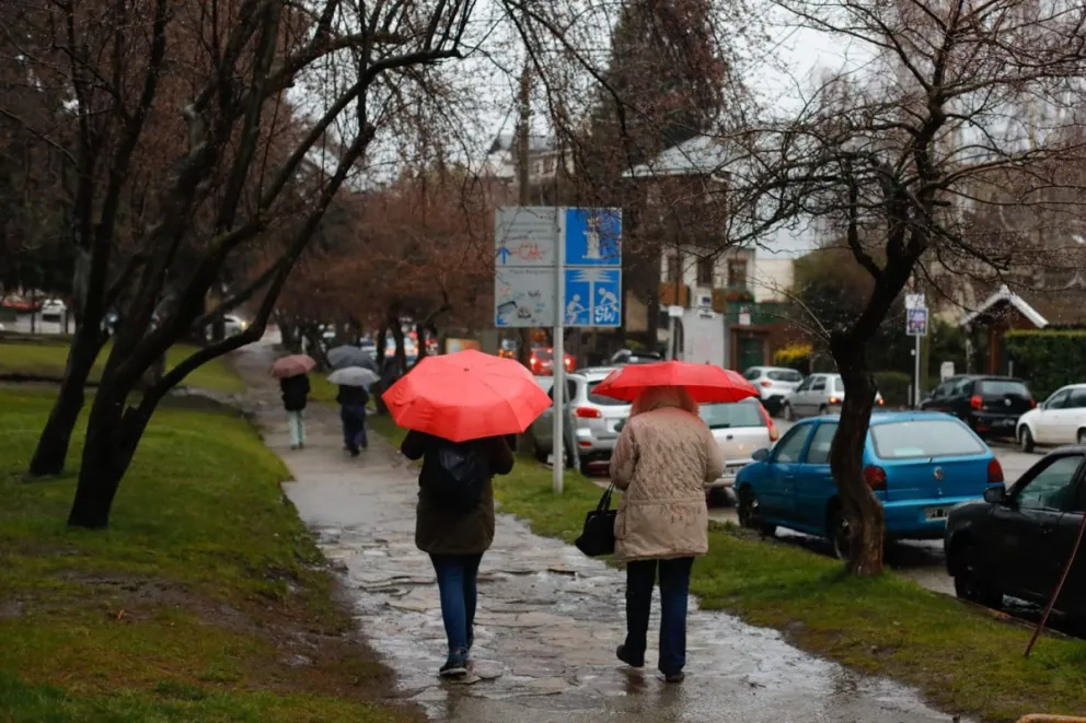 El domingo que nos espera en Bariloche: temporal, sin luz, agua ni combustible