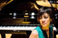 Llega la cotizada pianista Daniela Salinas
