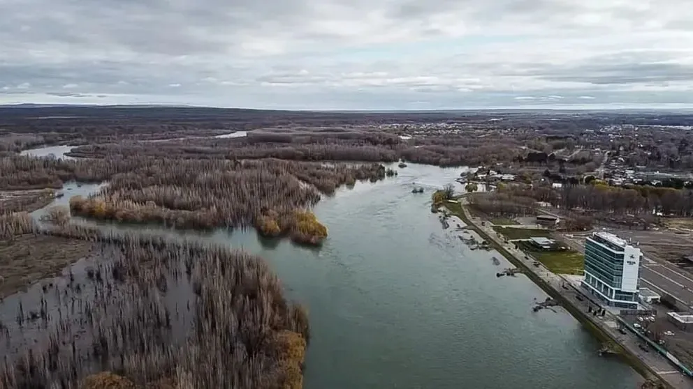 El río Limay registrará niveles excepcionales de caudal en los próximos días debido a requerimientos energéticos