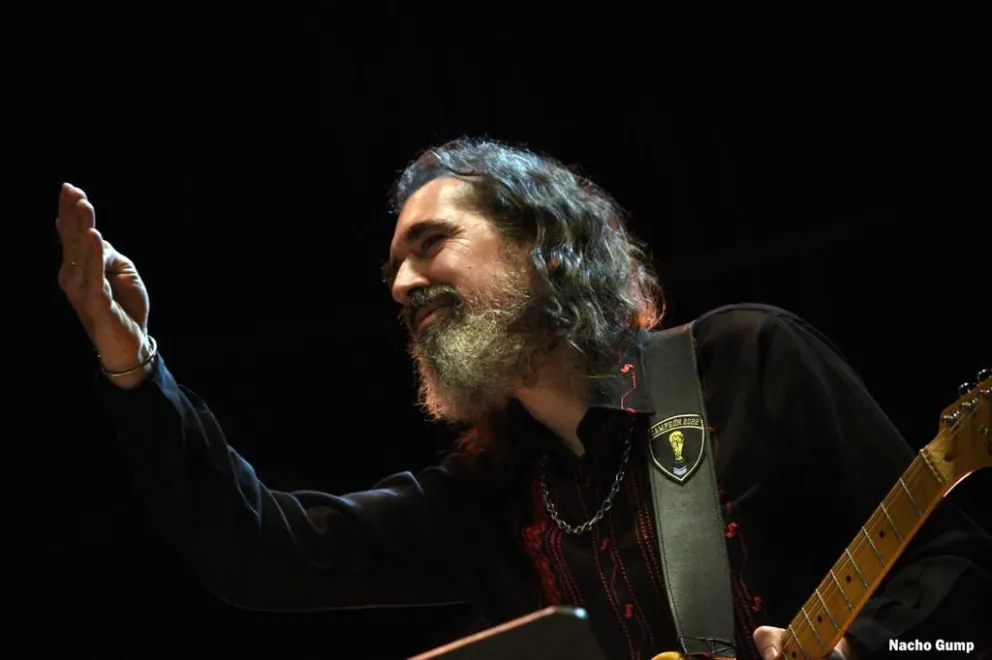 Javier Casalla, del Crossroad con Eric Clapton al SUM de Dina Huapi