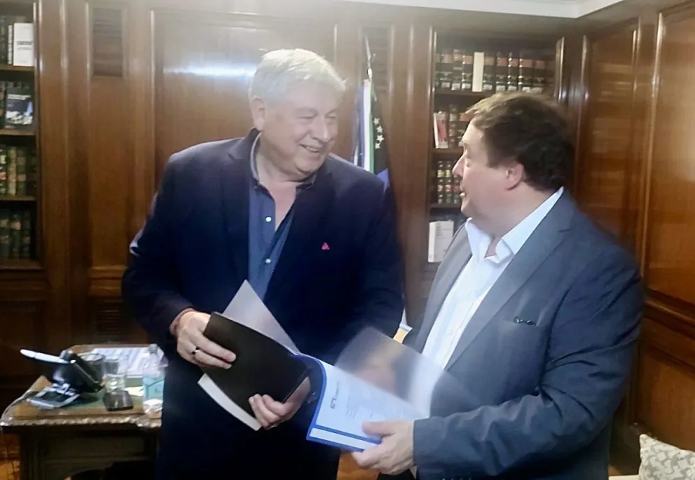 Weretilneck recibió a Cortés pensando en un vertedero regional